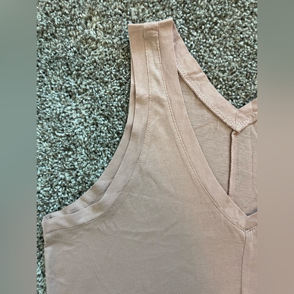 Caslon Tan Tank Top V-Neck Sleeveless, Size: S - Picture 3 of 5